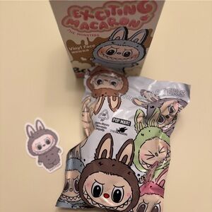 POP MART LABUBU THE MONSTER TASTY MACARONS SESAME BEAN NEW IN BOX